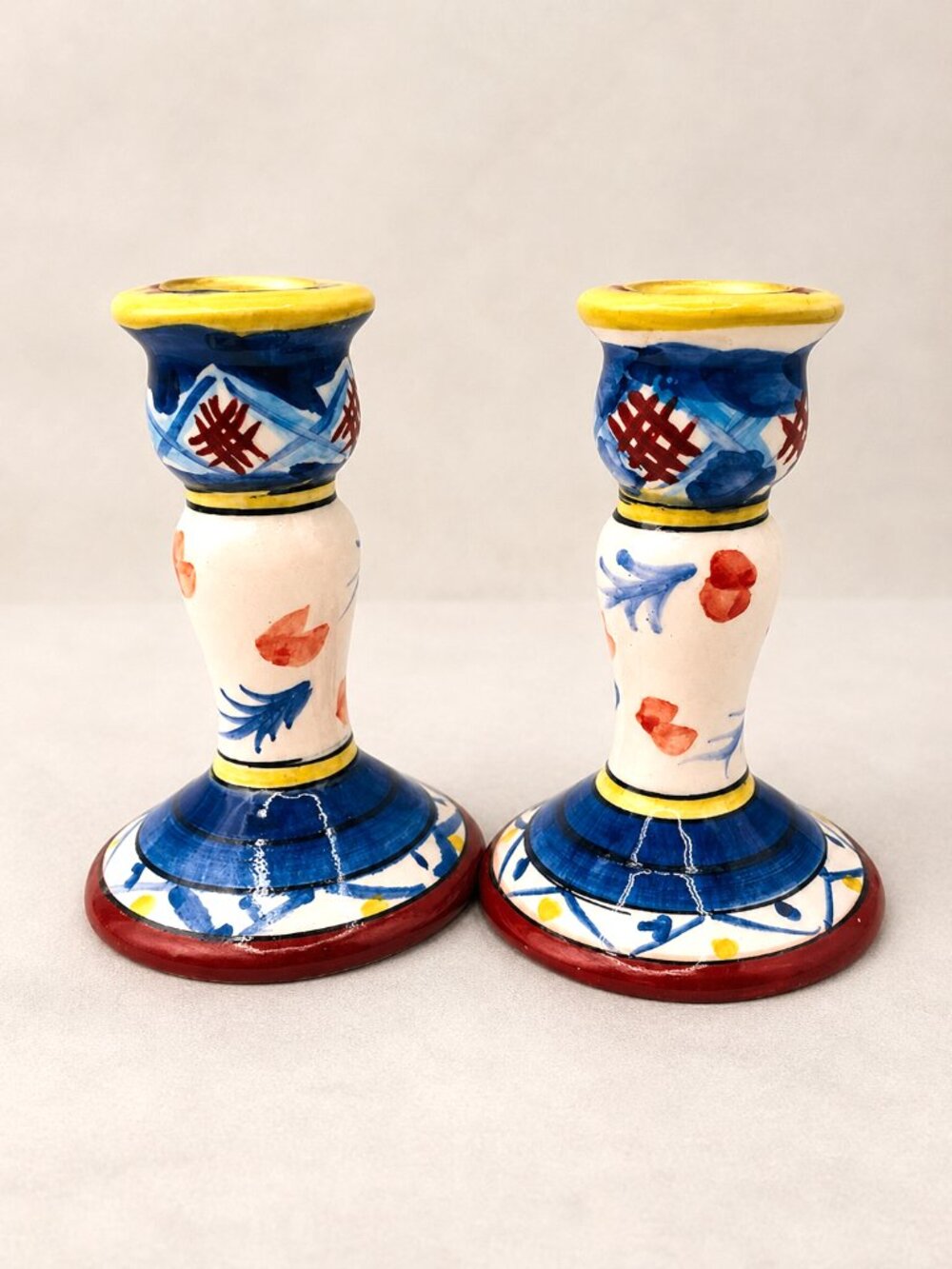 Vintage Deruta Italy Majolica Folk Art Pottery Candlesticks Pair Hand Painted